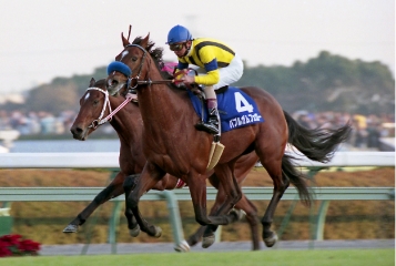 [1995]バブルガムフェロー、朝日杯3歳ステークス優勝。